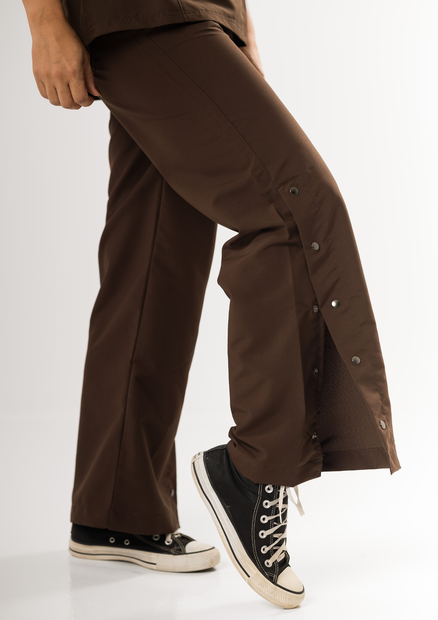 PANTALON AKI / MARRÓN
