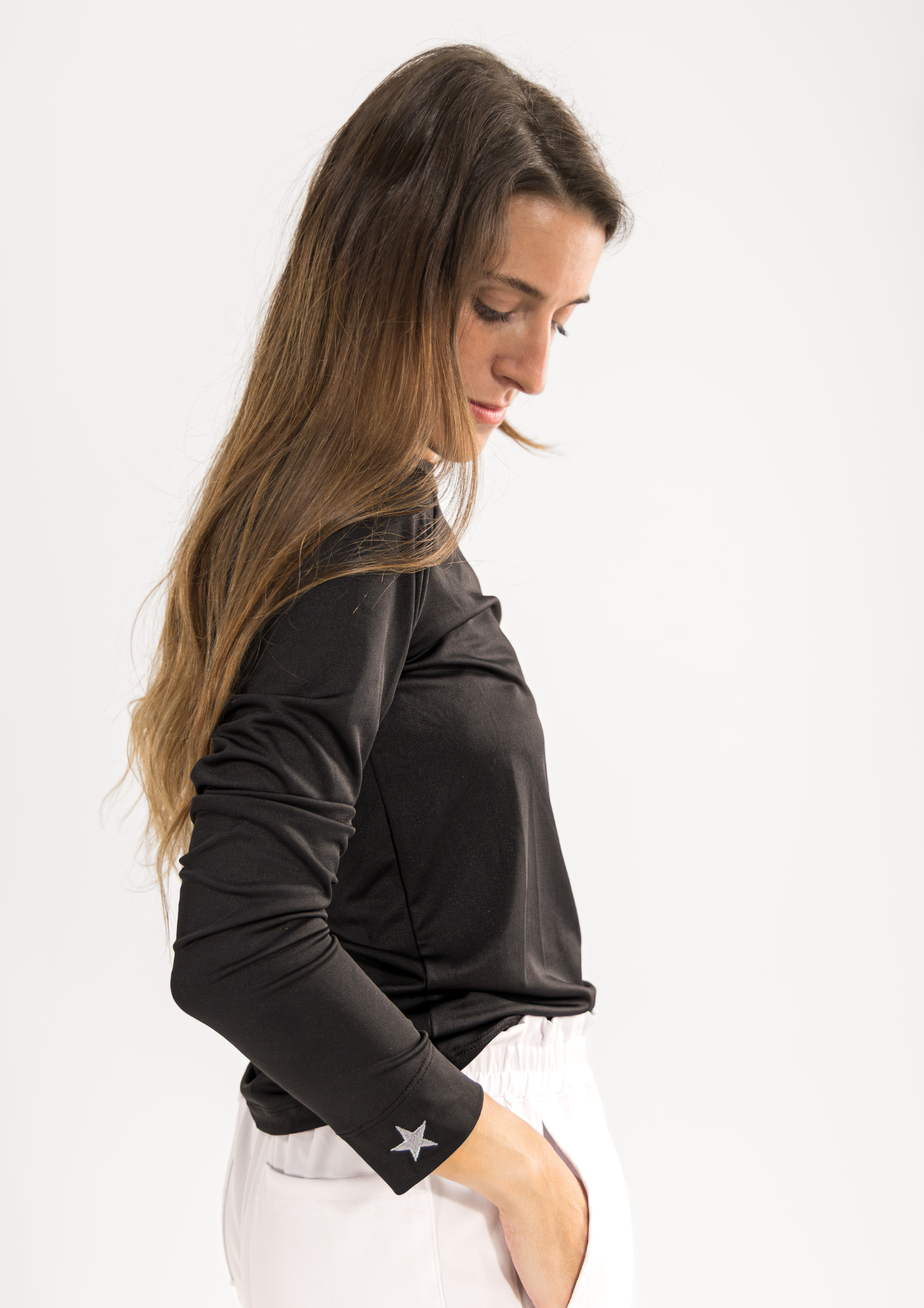 REMERA MUST / NEGRO