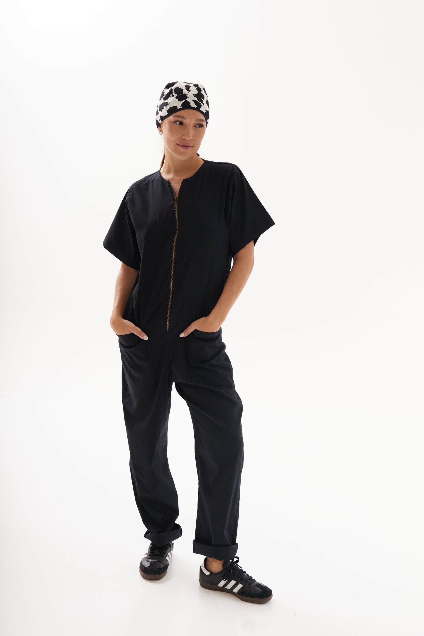 Mono Sirio / Negro
