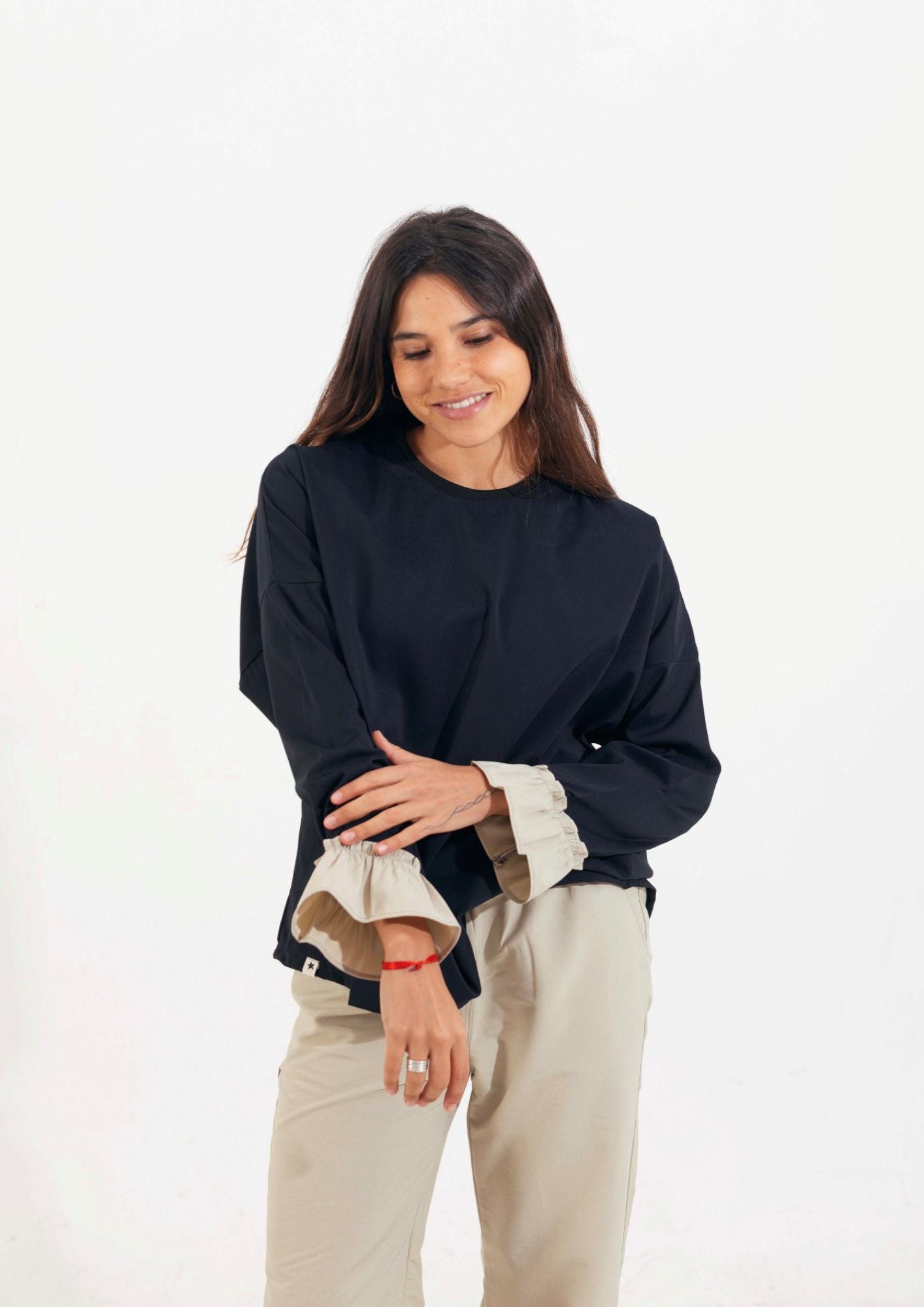 Remeron Kaze manga larga / Negro-Beige