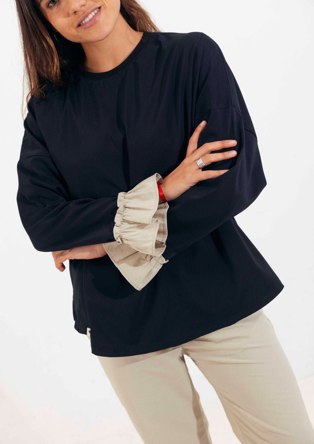 Remeron Kaze manga larga / Negro-Beige