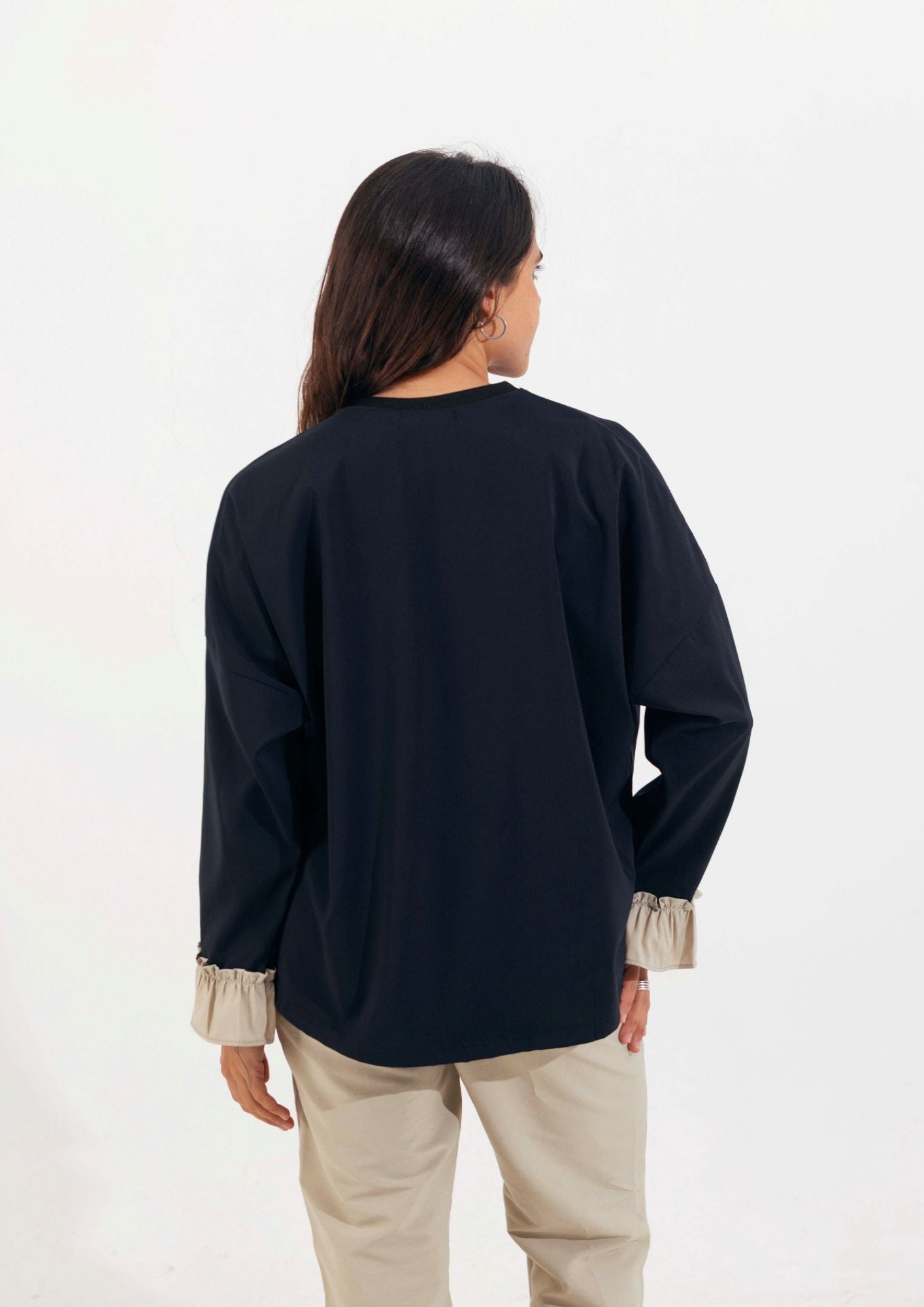 Remeron Kaze manga larga / Negro-Beige
