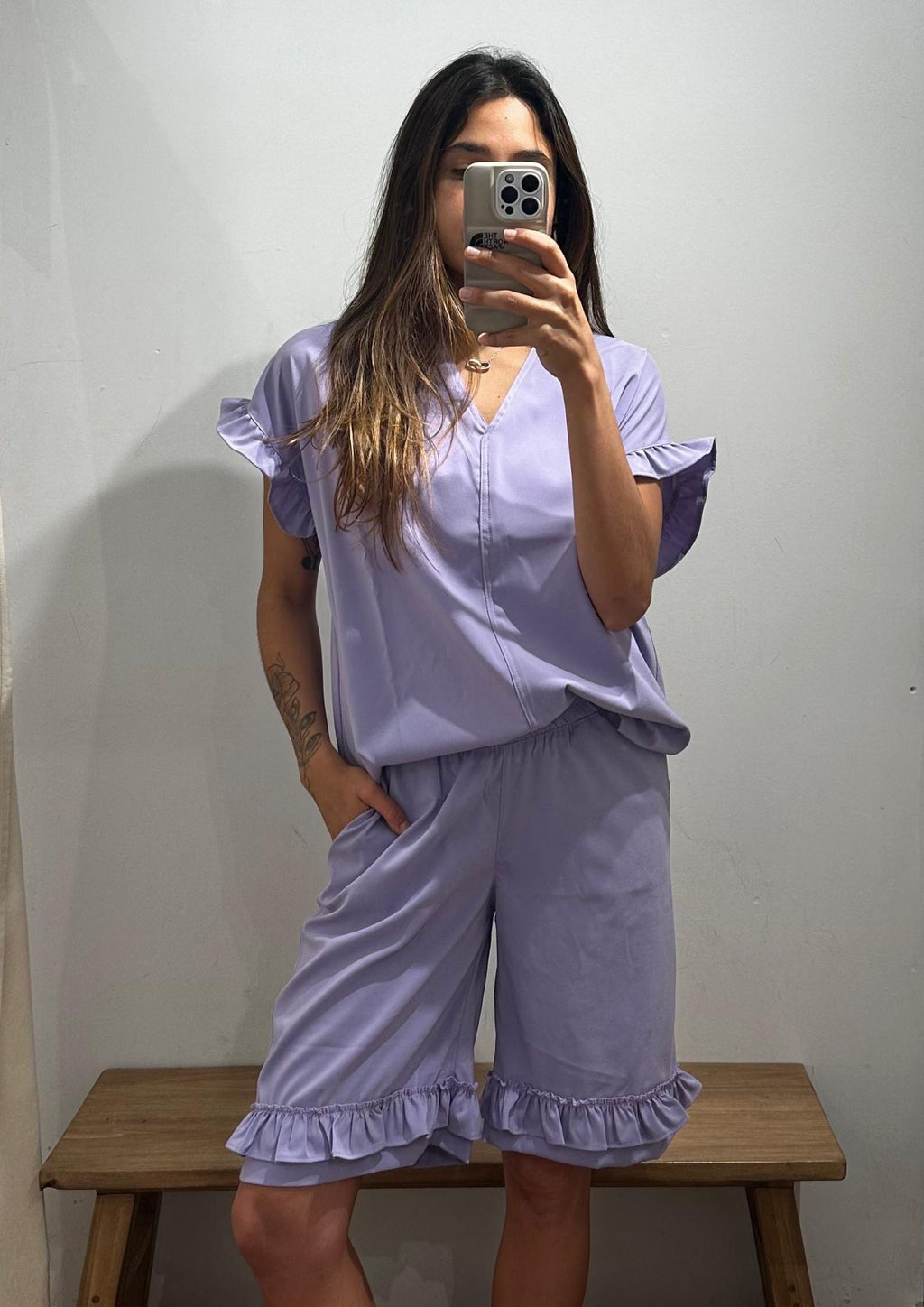 Bermuda Bernarda / Lila