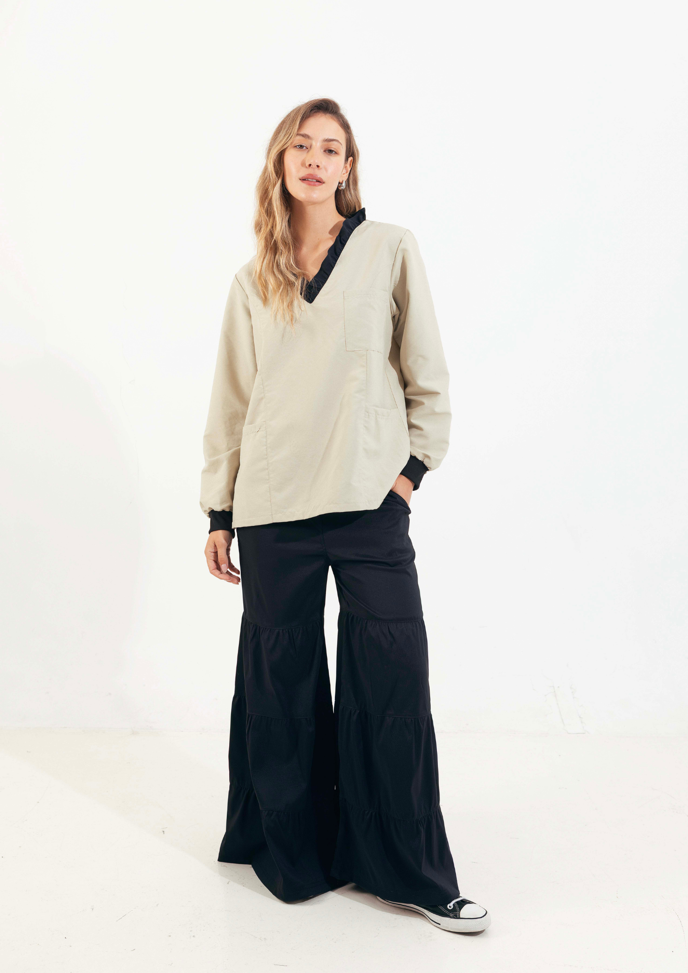 Casaca Matilda manga larga /Beige con volado