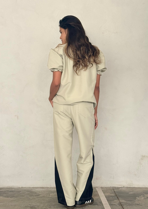 Casaca Alegría / Beige/Negro