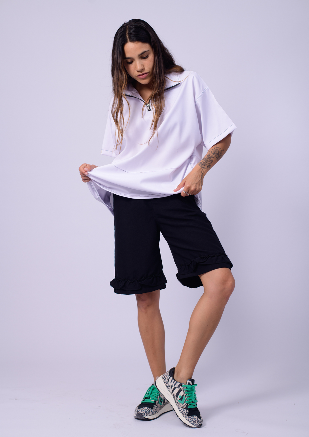 Bermuda Bernarda / Negro