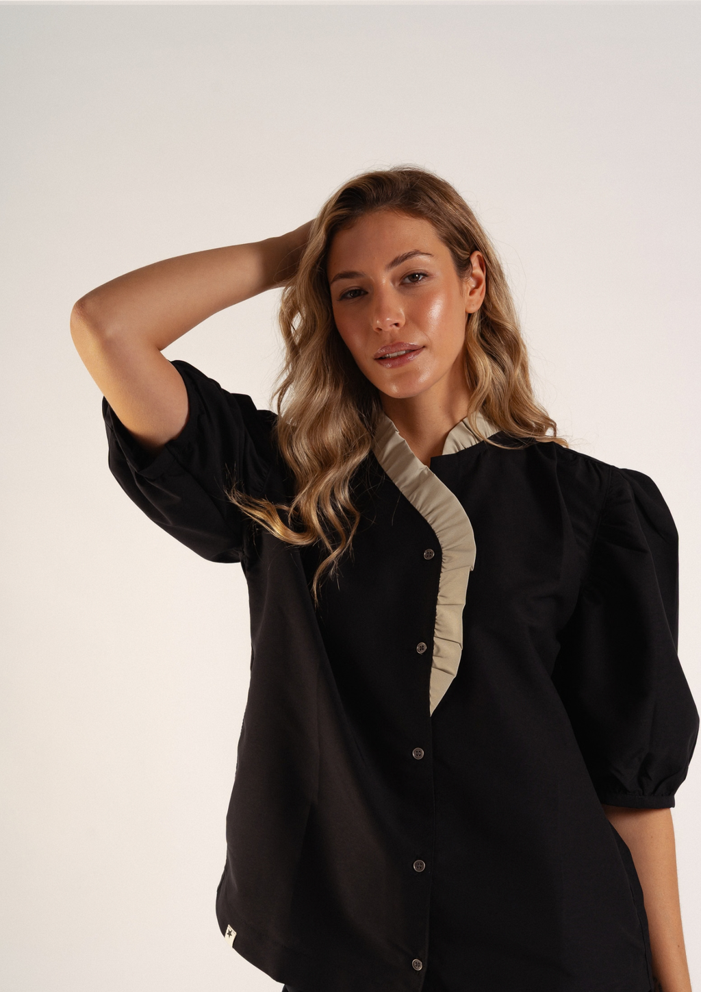 Casaca Vera / Negro y Beige