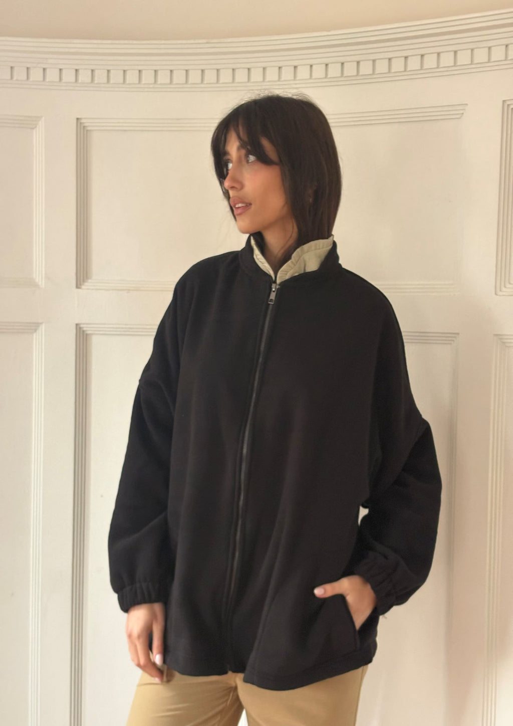Abrigo Amara /Negro cuello con volado desmontable
