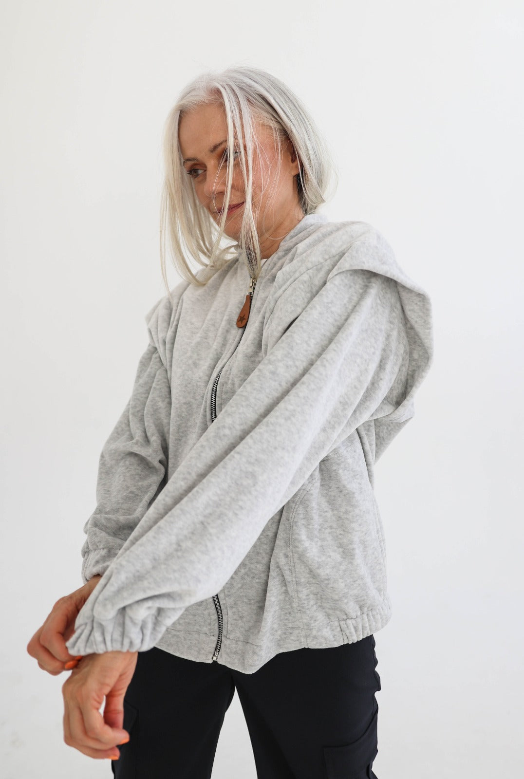 Abrigo Acacia / Gris Claro